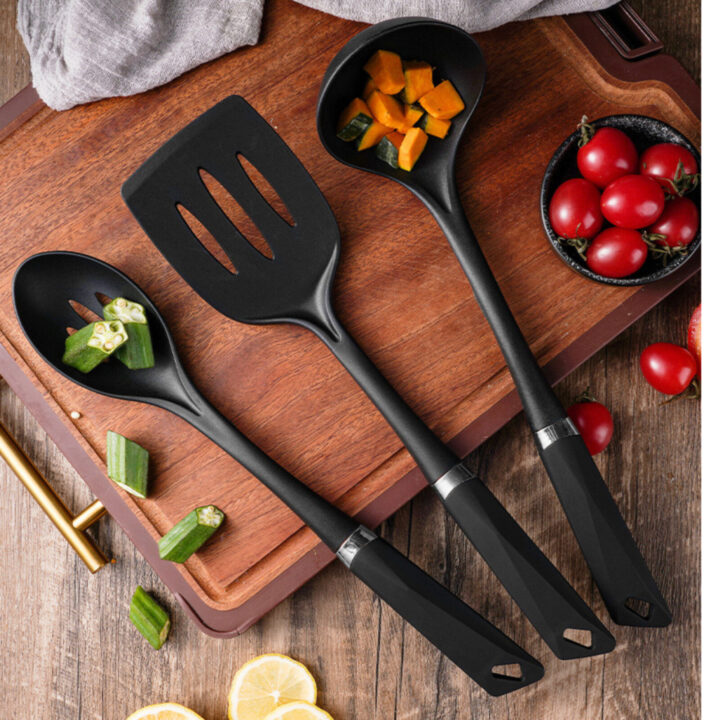 7JhciHn21aFGDP0UmcUc4SVUVmSrwTLa-1